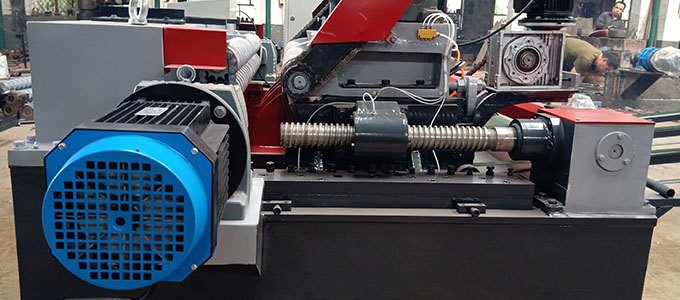 Rotary cutting machine safety use matters to keep in mind